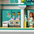 LEGO® Friends - Heartlake City Kórház (42621)